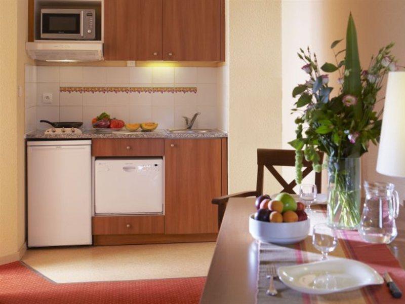 Citadines Centre Meriadeck بوردو المظهر الخارجي الصورة